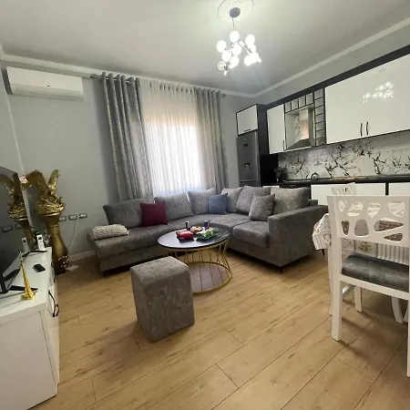 Luxuryapt/kingbed/bathtub/homeoffice/53inchsmarttv * Τίρανα